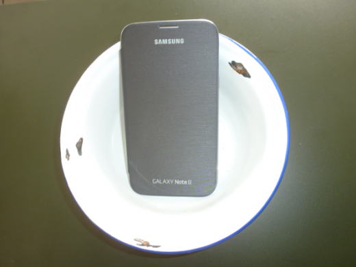 Smartphone-in-Metal-Bowl-Speaker