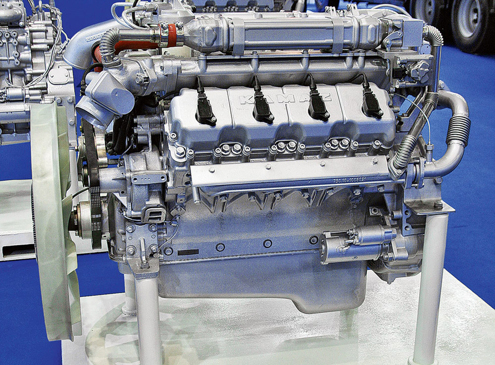 Перспективный 8-цилиндровый газовый двигатель КамАЗ-830.13-400 Euro 5 размерности 120х130, с рабочим объемом 11,762 л, с турбонаддувом, системой EGR, чугунными моноголовками, электронным управлением, системами нейтрализации отработавших газов и бортовой диагностики