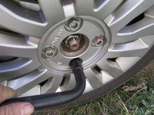 how to change brake pads photo 300x225 Замена тормозных колодок, фото видео